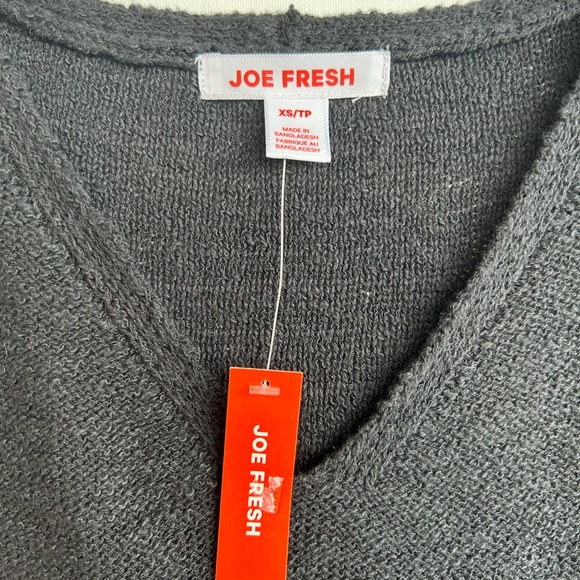 BNWT Knit top, XS - Picture 3 of 3